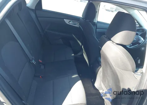 2022 Kia Forte Lxs из США, поврежденный, VIN 3KPF24ADXNE500579